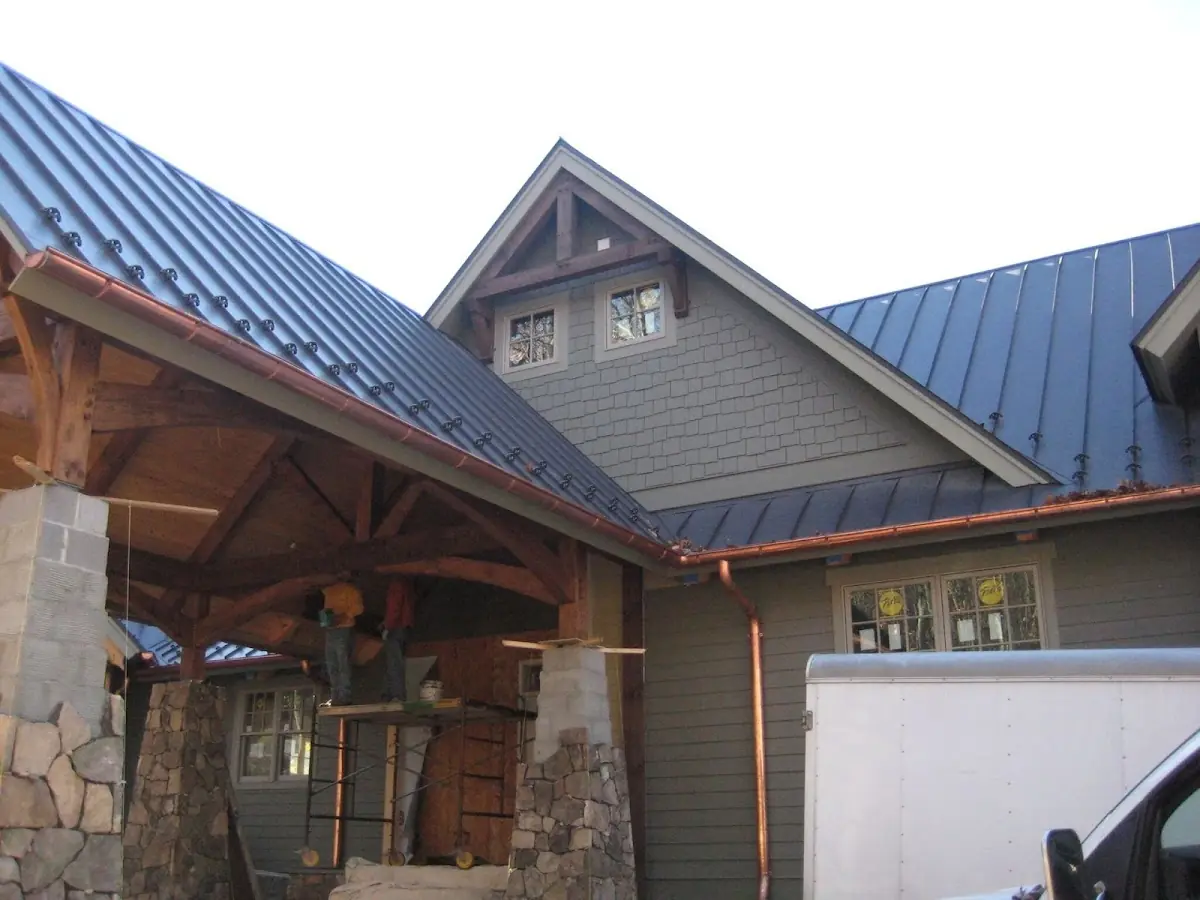 Craftsman Roofing team delivering quality roofing work in Andree